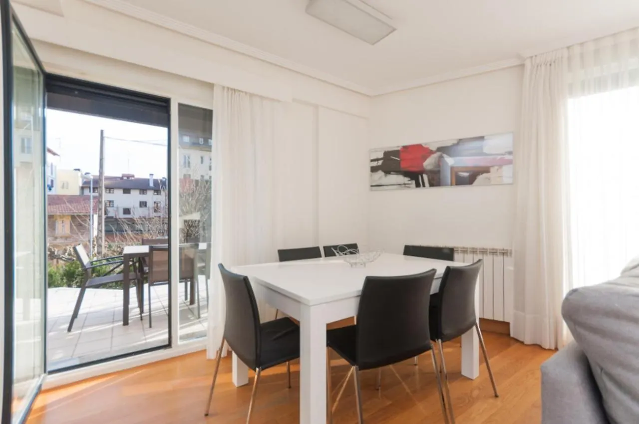 Ulia A - Local Rentss Apartment San Sebastian