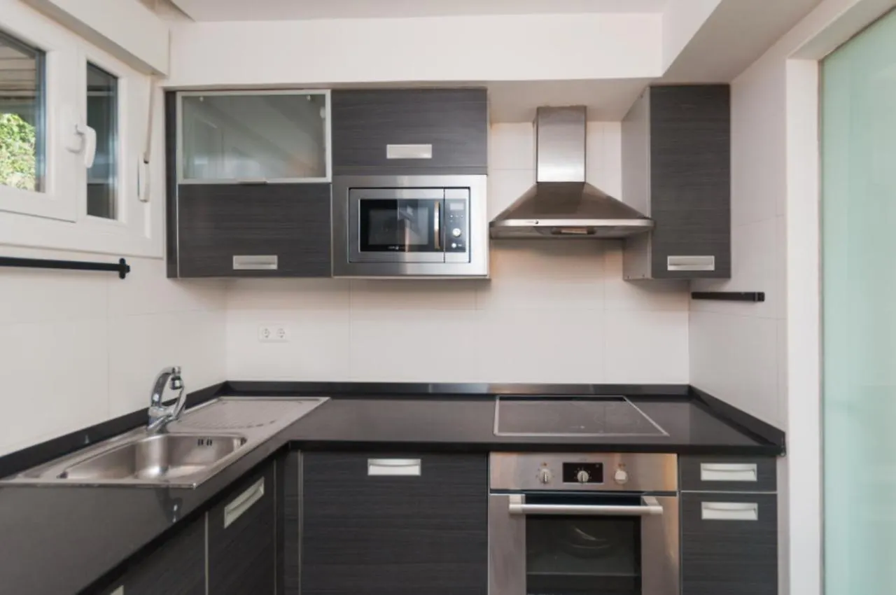 Ulia A - Local Rentss Apartment San Sebastian Spain